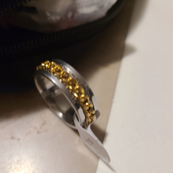 Stainless Steel Ring Gold Chain - Picture 4 of 5